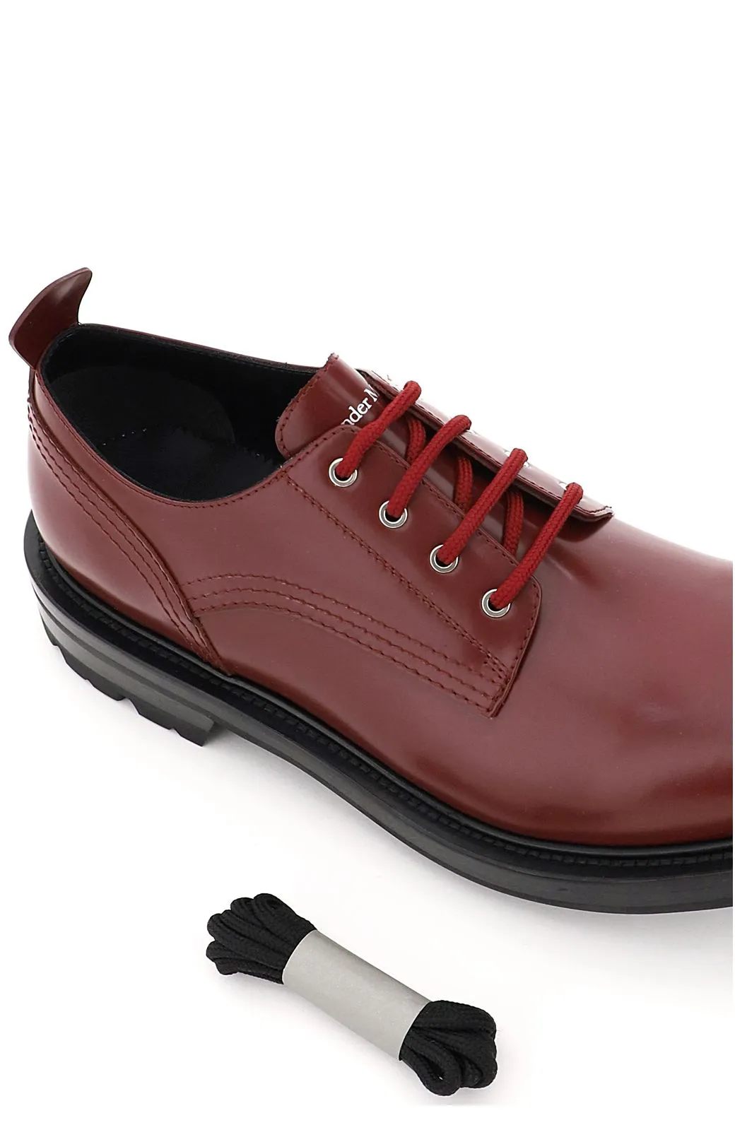 Alexander McQueen Round Toe Lace-Up Shoes