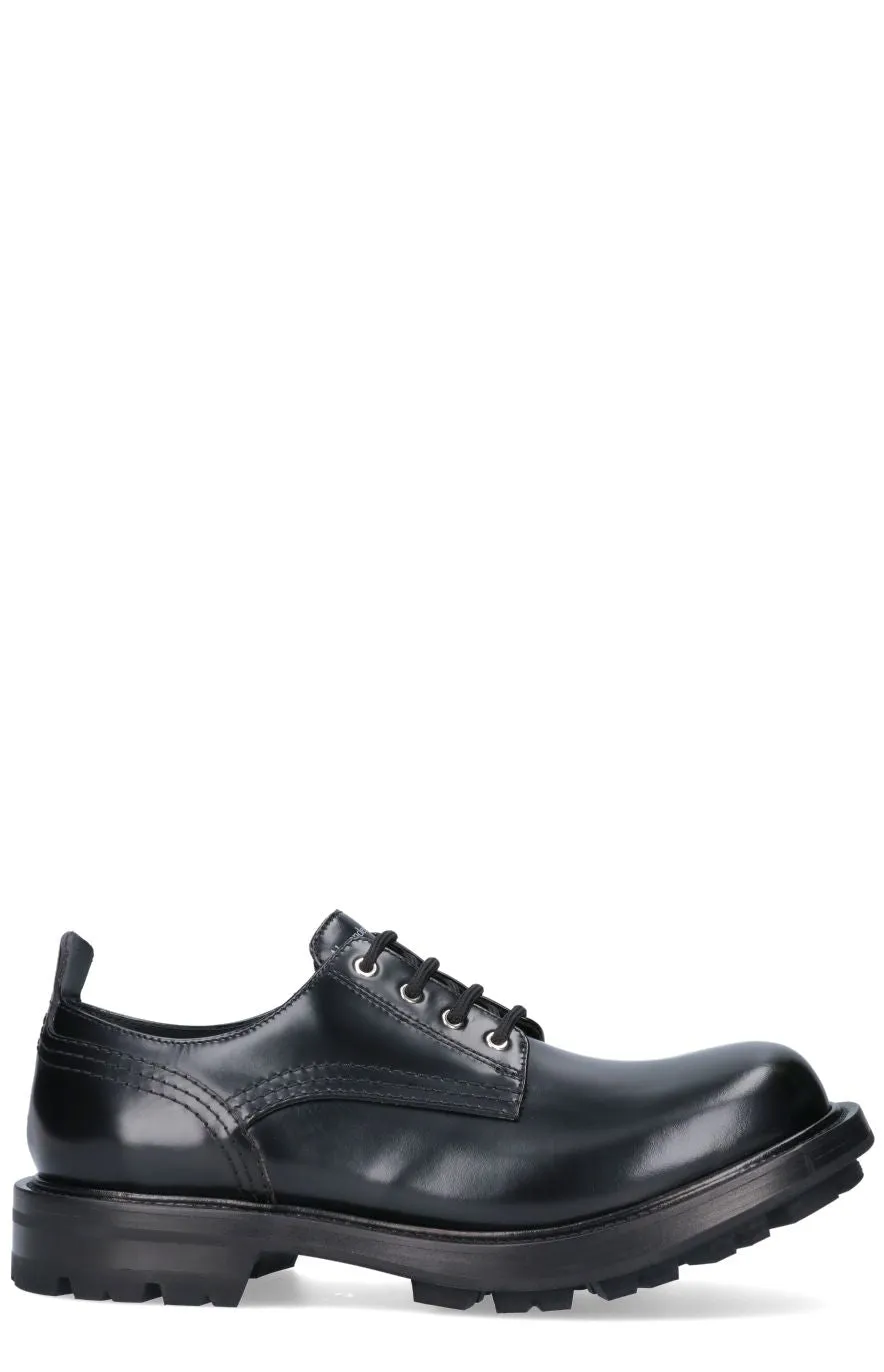 Alexander McQueen Round Toe Lace-Up Shoes