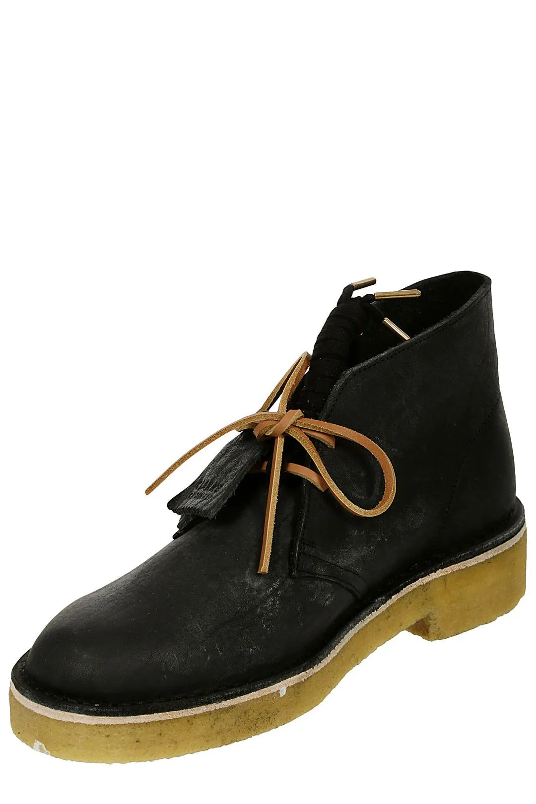 Clarks Round Toe Lace-Up Desert Boots