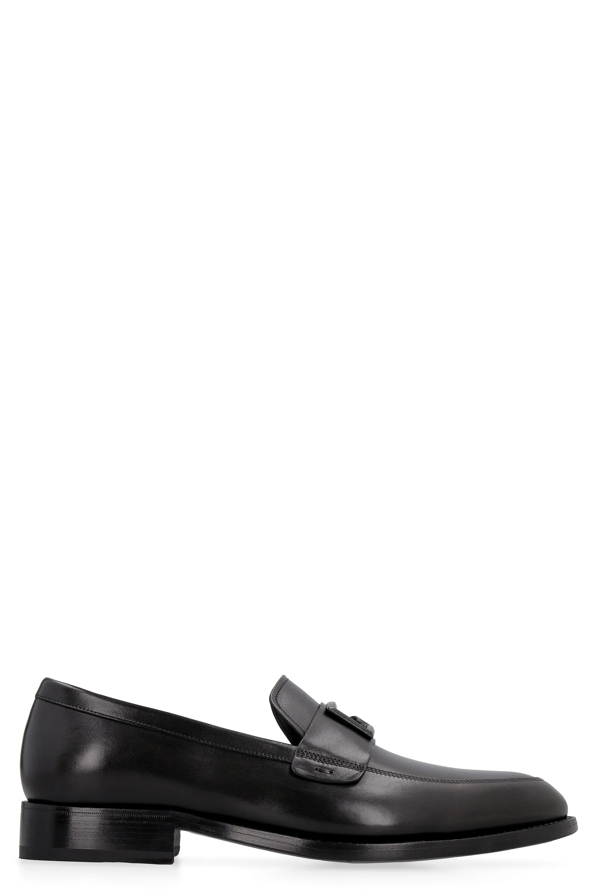 Givenchy Logo Plaque Slip-On Loafers