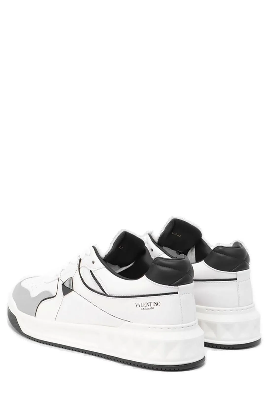 Valentino Garavani One Stud Low-Top Sneakers